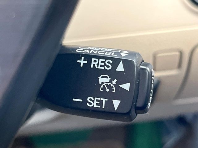 �y���[�_�[�N���[�Y�R���g���[���z�������H�ł̒��������s���y��!!�����ő��x��ۂN���[�Y�R���g���[�����A�Փˌy���V�X�e���ƘA�g���A�O���̎ԗ������m���ĎԊԂ�ۂ悤�ɑ��x���߂��Ă���܂�!!