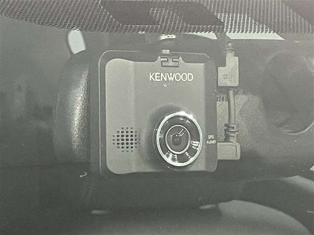 プリウスPHV1.8 G