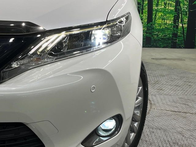 �yLED�w�b�h���C�g�z���V����ԑ��s�����ǍD�Ȏ��E���m�ۂ����S���ĉ^�]�ł��鍂�P�xLED�w�b�h���C�g�𑕔�!�_�����x�������A����d�͂��}�����Ă��܂��B