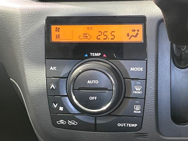 �y�I�[�g�G�A�R���z��x���D�݂̉��x�ɐݒ肷��΁A�ԓ��̉��x�����m�����ʂ≷�x�������Œ����B����&hellip;����&hellip;�Ɖ��x���X�C�b�`���������K�v�͂���܂���B���K�Ȏԓ���Ԃɂ͕K�{�̋@�\�ł��ˁ�