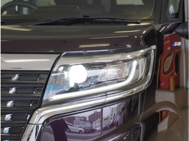 フレアワゴンカスタムスタイル ハイブリッド XT