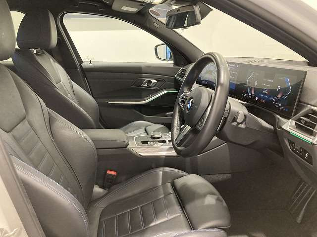 3シリーズセダン320d xドライブ Mスポーツ エディション シャドー 4WD