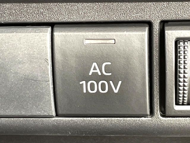 �y�A�N�Z�T���[�R���Z���g�z�L�����v��X�|�[�c�A�A�E�g�h�A�ł̃A�N�e�B�r�e�B�͂������A�ЊQ�E��d�̍ۂɏ����ɂ��Ȃ�AC100V�R���Z���g�𑕔���P�[�^�C��^�u���b�g�A�Q�[���@��̏[�d�ɂ���