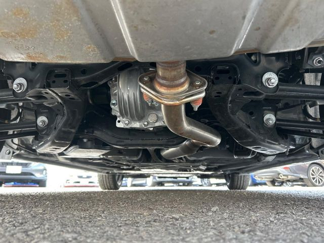 下回りがきれいなうちに、防錆加工の施工がオススメ。降雪地域はもちろん、沿岸部にお住いの方や、趣味でマリン・ウィンタースポーツをされる方に大変好評いただいております。