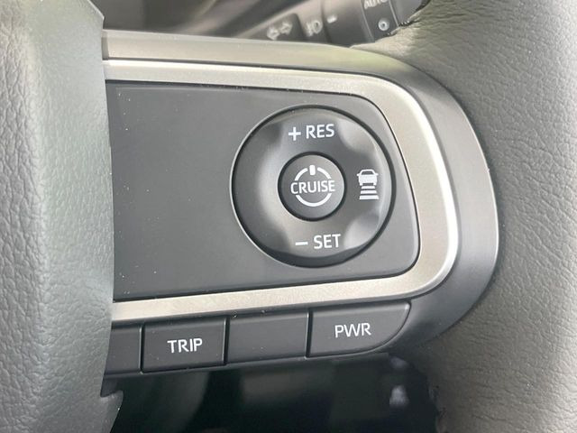 �y�X�}�[�g�A�V�X�g�z���s���ɑO���̎ԗ�����F�����A�Փ˂������Ȏ��͌x��ƃu���[�L�ŏՓˉ���Ɣ�Q�y�����A�V�X�g�B�����S�Ƀh���C�u�����y���݂��������܂��B