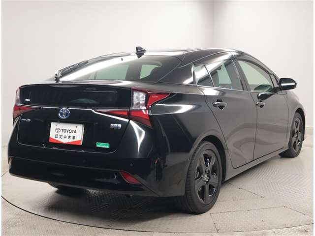 プリウス1.8 A ツーリングセレクション ブラックエディション