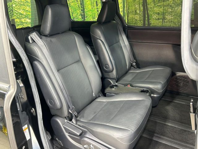 ���ڒ����̓E�H�[�N�X���[�ƂȂ��Ă���܂��B���ڂƎO��ڂ̈ړ�����~�肪�Ƃ��Ă��y�ɂȂ�̂ŁA���~��̍ۂ��X�g���X�������邱�Ƃ͂���܂����