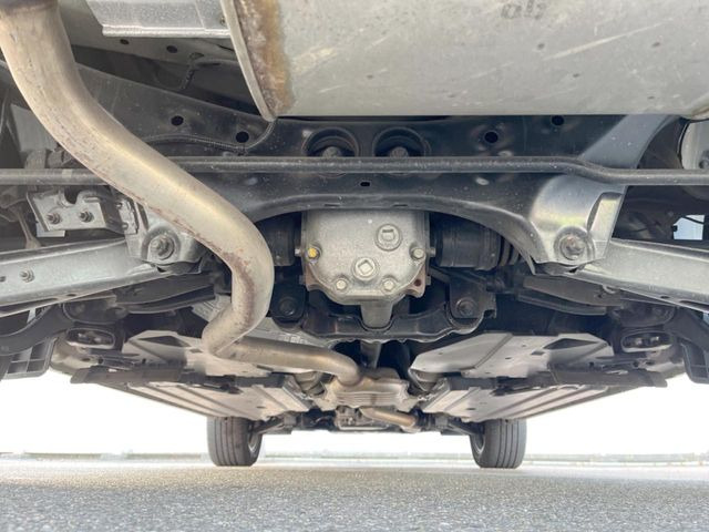 ����肪���ꂢ�Ȃ����ɁA�h�K���H�̎{�H���I�X�X���B�~��n��͂������A���ݕ��ɂ��Z���̕���A��Ń}�����E�E�B���^�[�X�|�[�c���������ɂ��D�]���������Ă���܂��B