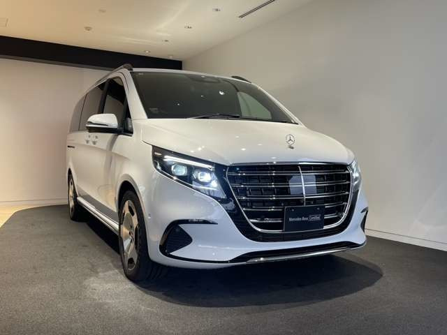 VクラスV220d エクスクルーシブ ロング プラチナスイート