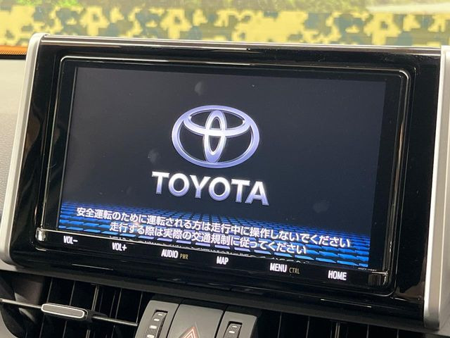 �y����9�^�i�r�z�l�C�̏����i�r�𑕔����Ă���܂��B�i�r�̎g���₷���͂������A�I�[�f�B�I�@�\���[��!�L�����v�◷�s�͂������A�ʋ΂┃�����ȂǕ��i�̃h���C�u���y�����Ȃ�͂���