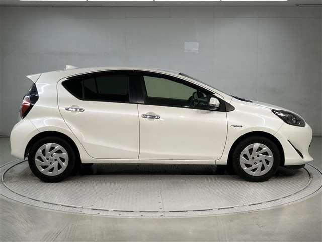 アクア1.5 S スタイルブラック