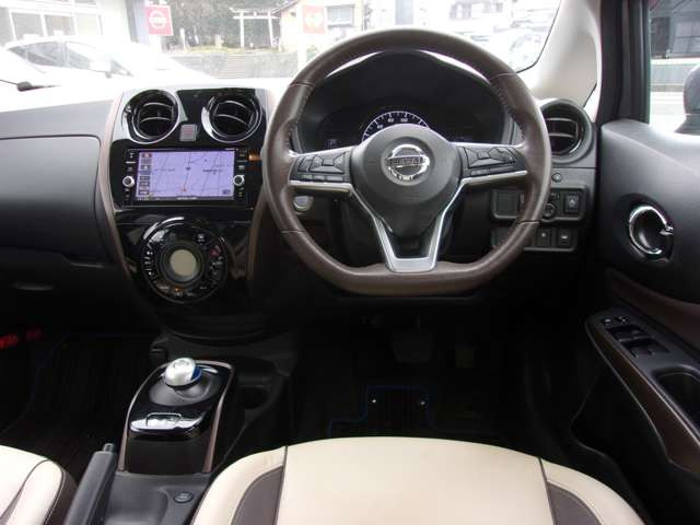 ノート1.2 e-POWER メダリスト