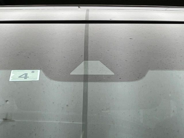 �y�g���^�Z�[�t�e�B�Z���X�z���s���ɑO���̎ԗ�����F�����A�Փ˂������Ȏ��͌x��ƃu���[�L�ŏՓˉ���Ɣ�Q�y�����A�V�X�g�B�����S�Ƀh���C�u�����y���݂��������܂��B