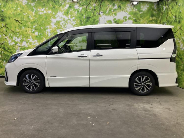 セレナ2.0 ハイウェイスターV