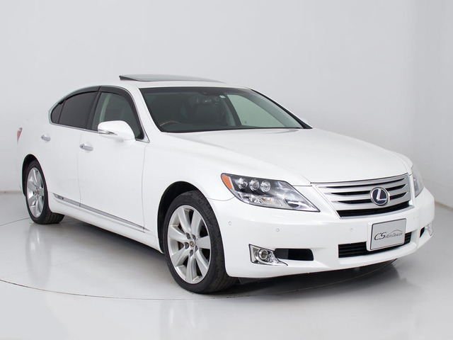 ���N���A�����X�\�i�[(�O��R�[�i�[�Z���T�[)���t���Ă��܂�!�t�����g&���A�ɃZ���T�[������A��Q���ɋ߂Â��ƌx��������A�X�ɂ̓}���`��ʏ�ɂ��\������܂�!�������֗��Ȑl�C�����ł�!!