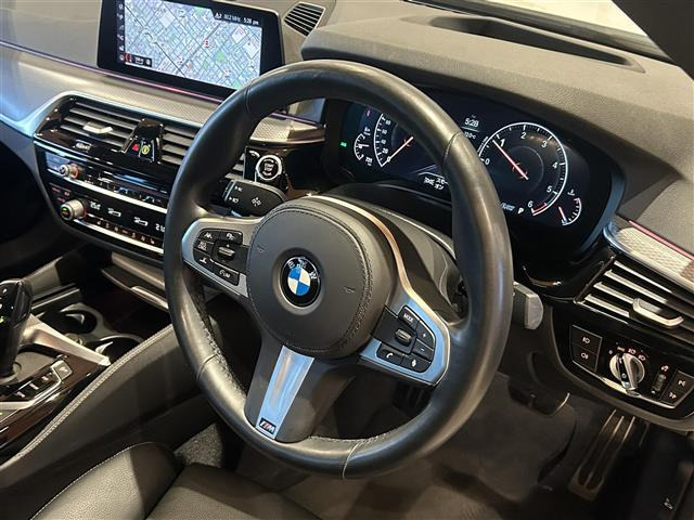 5シリーズセダン523i Mスピリット