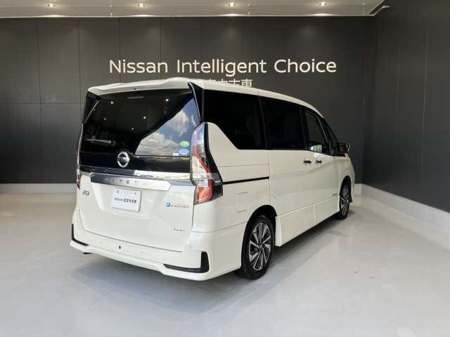 セレナ1.2 e-POWER ハイウェイスター