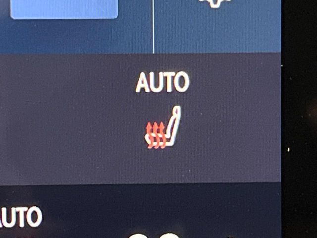 �y�V�[�g�q�[�^�[�z�������ɏd�󂷂�V�[�g�q�[�^�[!�G�A�R����葁�����܂��Ă����̂Ŋ�����̐l�����S�ł��ˁ�G�A�R���̉����͊������邩����A�Ƃ������ɂ����������߂ł��B