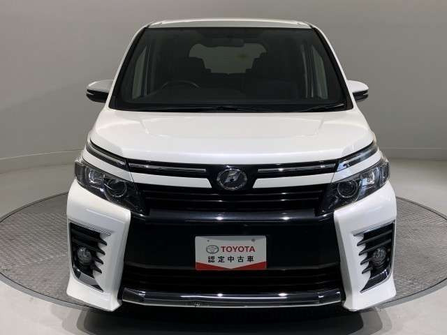 ヴォクシー2.0 ZS