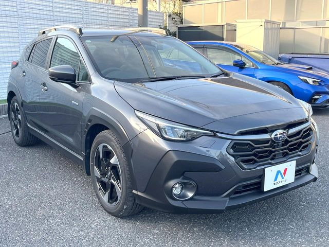 高透明度のガラス皮膜で撥水はもちろん、上質なツヤ・光沢を実現。紫外線や酸性雨から大切な愛車を保護し、色あせ・劣化を防止。「弾スプラッシュコート」、「弾プリミッサコート」からお選びいただけます。