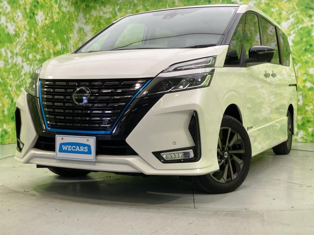 セレナ1.2 e-POWER ハイウェイスターV アーバンクロム