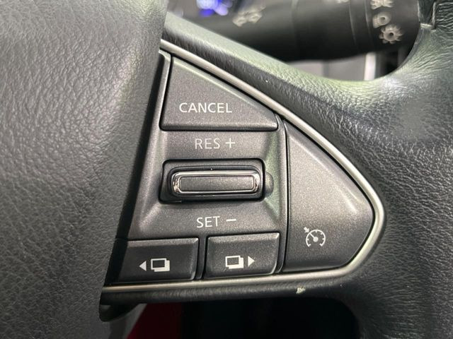 �y�N���[�Y�R���g���[���z�������H�����N���N���s�B�A�N�Z���𗣂��Ă���葬�x�ő��s���ł��A�������^�]���̕��S���y��!�����E�������ȒP�ȃX�C�b�`����Œ����ł��܂��B