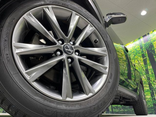 �y����19�C���`�A���~�z�C�[���z�O�ςɃ}�b�`���������A���~�z�C�[���𑕒����Ă���܂��B�e��ЊO�A���~�z�C�[����A�X�^�b�h���X�^�C�����戵�����Ă���܂��B���񂲑��k����������