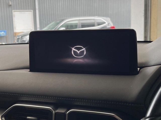 �y10.25�C���`�}�c�_�R�l�N�g�z�ԓ��̕��͋C�Ƀ}�b�`������^�f�B�X�v���C�B�X�}�z�ڑ��ł̃i�r�g�p��Bluetooth�Đ����A�l�X�ȋ@�\���y���߂܂��B�����I�ȃ_�C�������삪�\�ŁA�g��������ǍD�ł��B