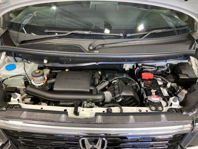 親切・丁寧な専門メカニックスタッフが応対!・車検・点検整備・事故等の修理などアフターサービスも安心。お車のカスタマイズもネクステージのサービススタッフまでご相談ください!