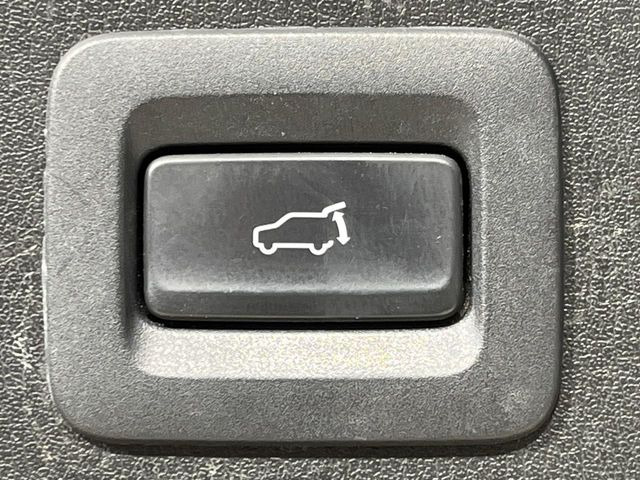 �y�p���[�o�b�N�h�A�z�X�}�[�g�L�[��^�]�Ȃ̃{�^�������������Ń��A�Q�[�g�������ŊJ���܂�!�ו��������Ă��鎞��A�����ʒu�ɂ���o�b�N�h�A��߂�ۂɕ֗��ȋ@�\�ł���