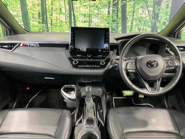 カローラツーリング1.8 ハイブリッド W×B