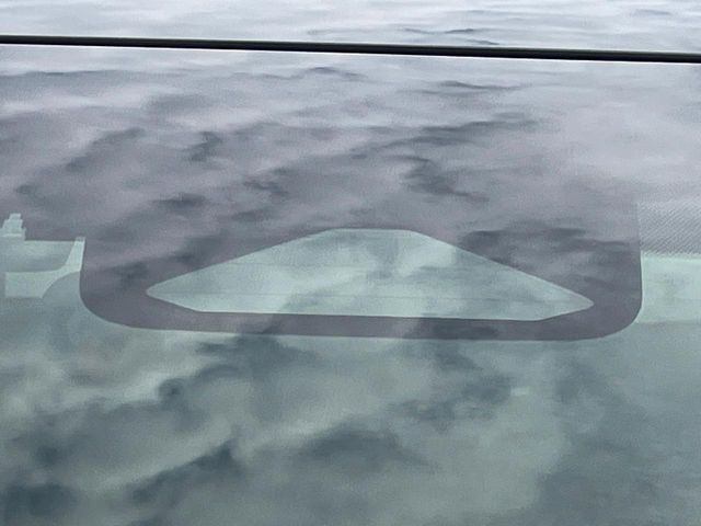 �y�v���N���b�V���Z�[�t�e�B�z�O���̎ԗ��������m���A�Փ˂������Ȏ��͌x��Œ��ӂ𑣂��A�u���[�L�𓥂ޗ͂��T�|�[�g�B�u���[�L�𓥂߂Ȃ������ꍇ�͏Փ˔�Q�y���u���[�L���쓮�A�Փˉ�����T�|�[�g���܂��B