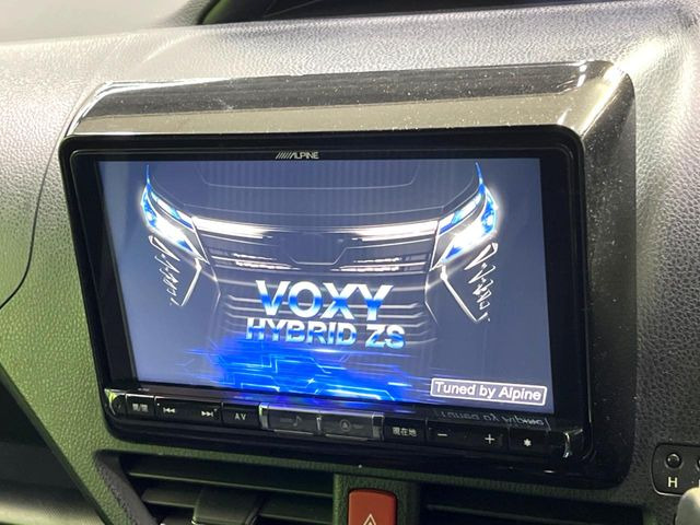 ヴォクシー1.8 ハイブリッド ZS
