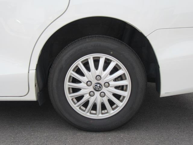 ヴォクシー1.8 ハイブリッド V