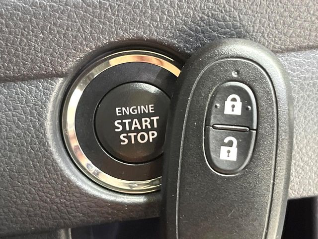 �y�L�[���X�X�^�[�g�V�X�e���z�J�o����|�P�b�g�ɓ��ꂽ�܂܂ł��h�A�̎{���E�������\�ȃX�}�[�g�L�[�𑕔��B�G���W���̃I���E�I�t�����J�M�����o���K�v����������Ƃ��Ă��֗��ł���