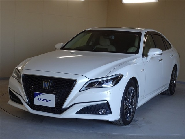 クラウンハイブリッド 2.5 G エグゼクティブ Four 4WD