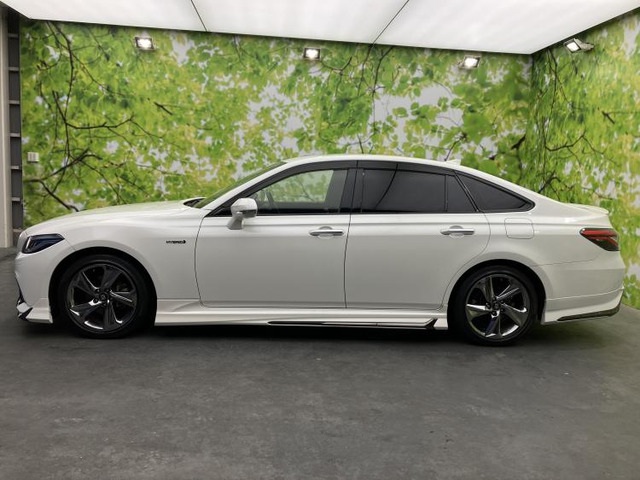 クラウンハイブリッド 2.5 RS アドバンス