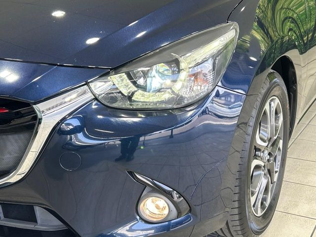 �yLED�w�b�h���C�g�z���V����ԑ��s�����ǍD�Ȏ��E���m�ۂ����S���ĉ^�]�ł��鍂�P�xLED�w�b�h���C�g�𑕔�!�_�����x�������A����d�͂��}�����Ă��܂��B