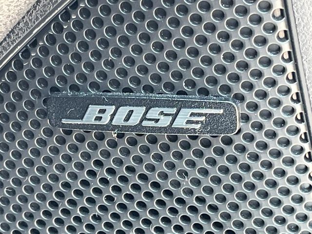 �yBOSE�T�E���h�V�X�e���z���[�J�[�I�v�V�����̍��i�ʃT�E���h�V�X�e���𓋍ځB��p�̃`���[�j���O���{���ꂽ�召�l�X�ȃX�s�[�J�[����ǎ��ȃT�E���h���t�ł��A�Տꊴ���ӂ�鉹����Ԃ����o���܂��B