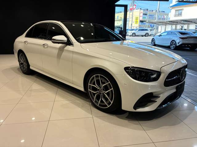 EクラスE200 スポーツ (BSG搭載モデル)