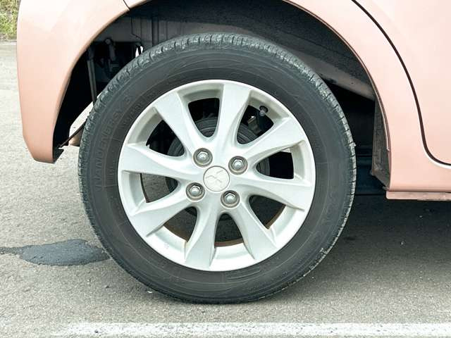 お好みのアルミホイールへのカスタムもお答えいたします!ご希望の際には当店スタッフまでお気軽にご相談下さい♪