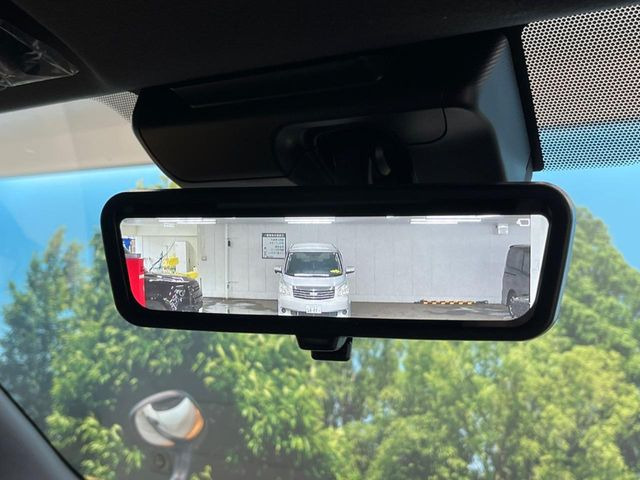 �y�f�W�^���C���i�[�~���[�z��Ȃ̑傫�ȉו��⓯��҂Ō�����m�F���Â炢���ł����S!�J�������B�e�����ԗ�����̉f�������[���~���[���ɕ\���B�N���A�Ȏ��E�ŏ󋵂̊m�F���\�ł�!