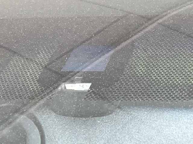 �y�v���N���b�V���Z�[�t�e�B�z�O���̎ԗ��������m���A�Փ˂������Ȏ��͌x��Œ��ӂ𑣂��A�u���[�L�𓥂ޗ͂��T�|�[�g�B�u���[�L�𓥂߂Ȃ������ꍇ�͏Փ˔�Q�y���u���[�L���쓮�A�Փˉ�����T�|�[�g���܂��B