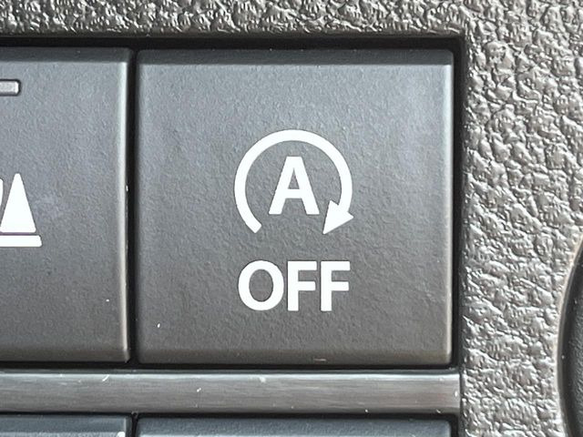 �y�A�C�h�����O�X�g�b�v�z�ԐM����a�؂Œ�Ԃ����ۂɃG���W�����~���A���ʂȔR���̏����}���܂��B�R��������ی�ɂȂ���@�\��G���W���̓u���[�L�𗣂��΍Ďn�����܂��B