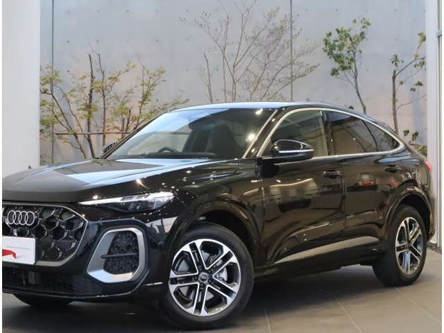 Q5スポーツバックTFSI クワトロ 150kW アドバンスト Sラインパッケージ 4WD