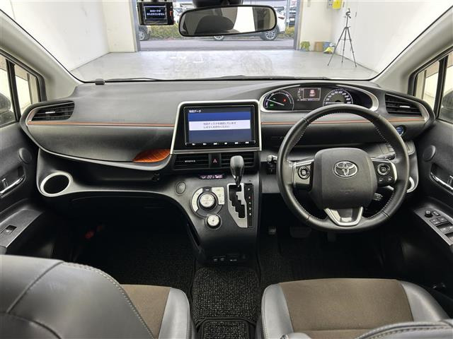 シエンタ1.5 G クエロ