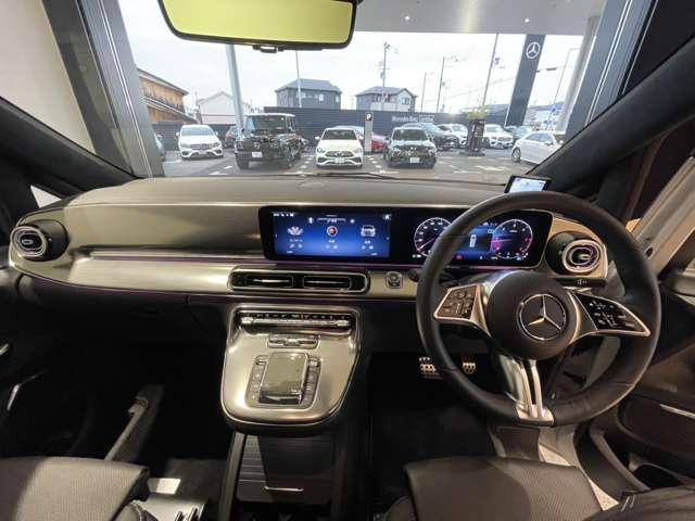 VクラスV220d エクスクルーシブ ロング プラチナスイート