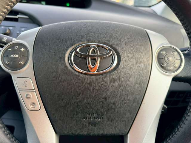 �C�ɂȂ邨�Ԃ�����܂�����E�̓d�b�ԍ����璼�ڂ��X�ɂ��₢���킹���������B�x�����@����ԗ����A��Ԃ܂łȂ�ł������������Ē����܂��B�X�^�b�t�ꓯ���A�����҂����Ă���܂��B