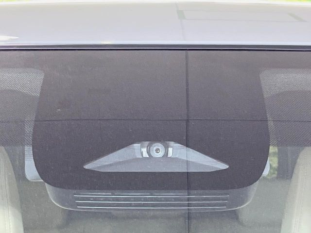 �y�g���^�Z�[�t�e�B�Z���X�z���s���ɑO���̎ԗ�����F�����A�Փ˂������Ȏ��͌x��ƃu���[�L�ŏՓˉ���Ɣ�Q�y�����A�V�X�g�B�����S�Ƀh���C�u�����y���݂��������܂��B