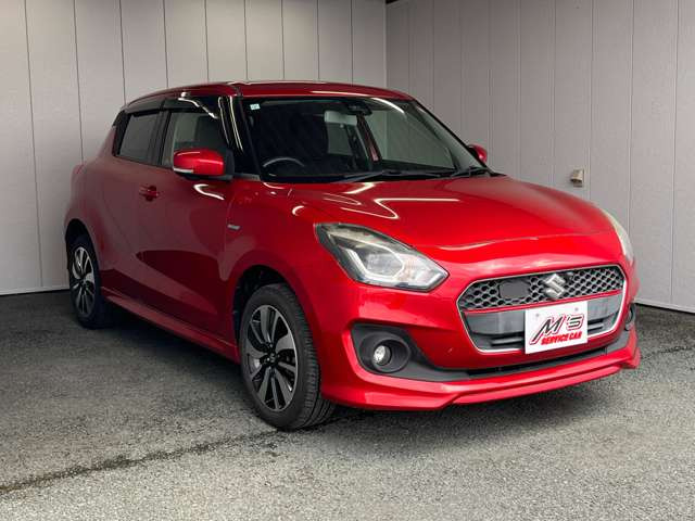 ���ʎԂ́u�T�[�r�X�J�[�G���Y �{�X�v�A�y�����Ԃ́u�T�[�r�X�J�[�G���Y �����X�v���炨�T�������܂��B